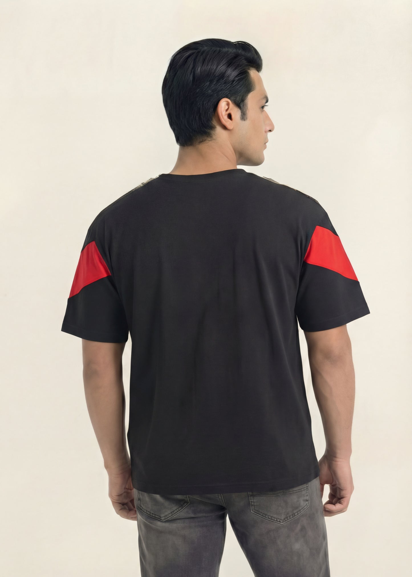 Black & Red Chevron V-Neck T-Shirt