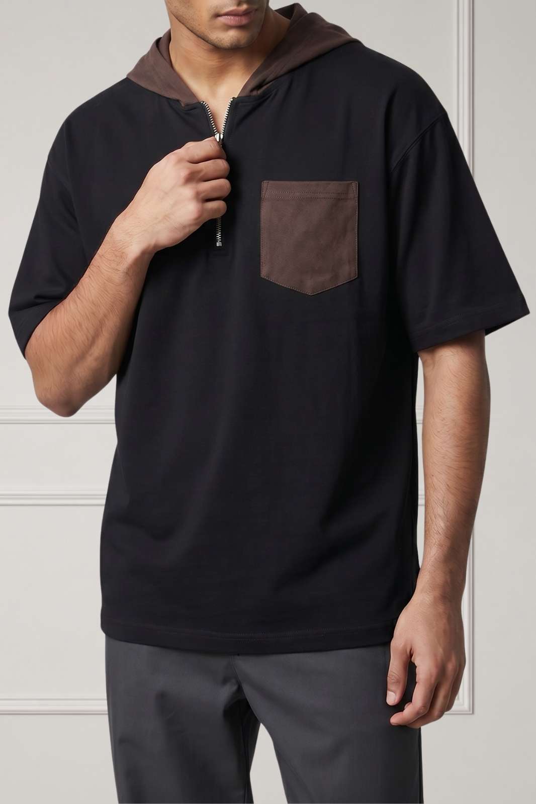 Dual Tone Hooded Short Sleeve T-Shirt Zippered Neckline | Noir